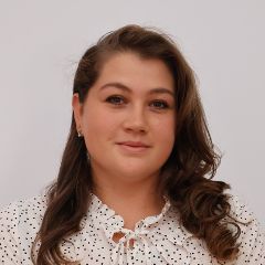 Саханова Анастасия
