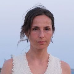 Попова Анна