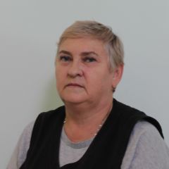 Година Лариса